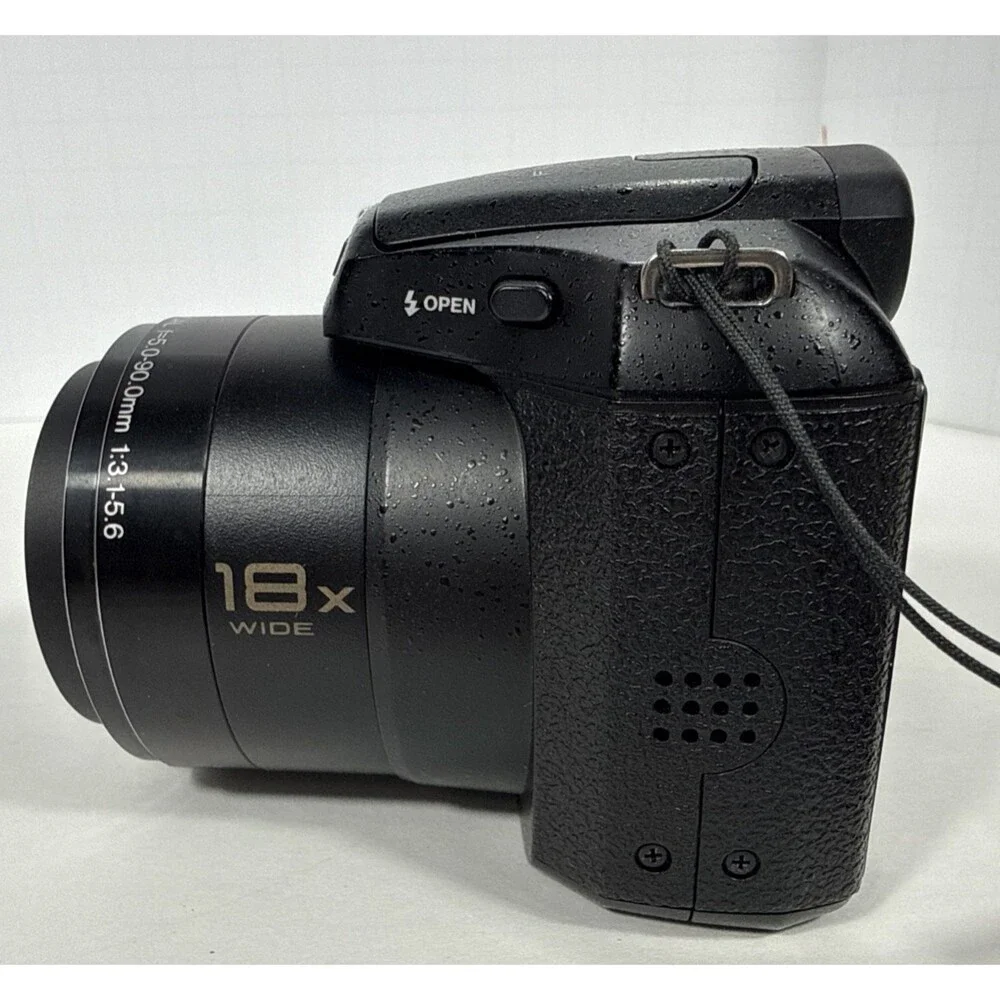 Fujifilm FinePix S Series S1800 12.2MP Digital Camera 18x Zoom w/ SD Card Tested